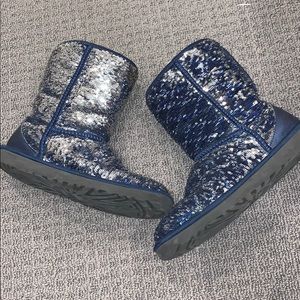 women’s/girls/juniors uggs